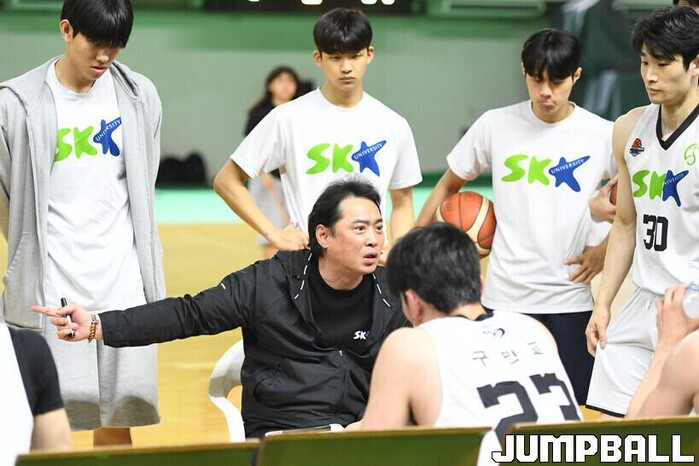 '무패 행진' 이어가는...