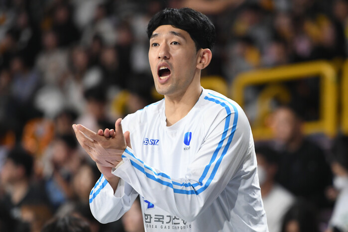 ‘8시즌 연속 PO 진출은 자부심’ ...