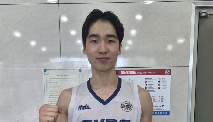 [디비전리그] “스포츠 행정 업무 하...