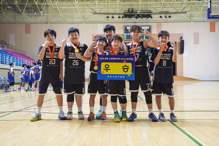 'U10, U11 전승 행진&...